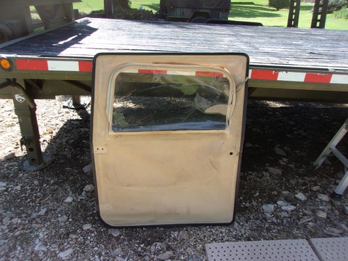 Military surplus hmmwv driver - hmmwv,